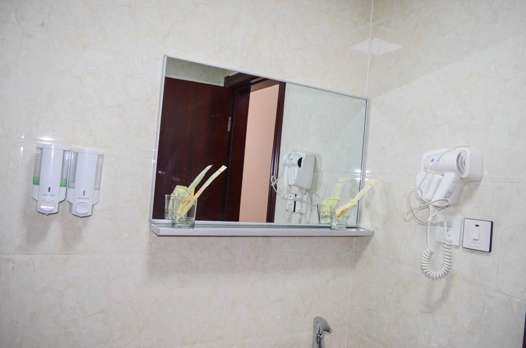 Chinese Business Hotel Kampala Ngoại thất bức ảnh
