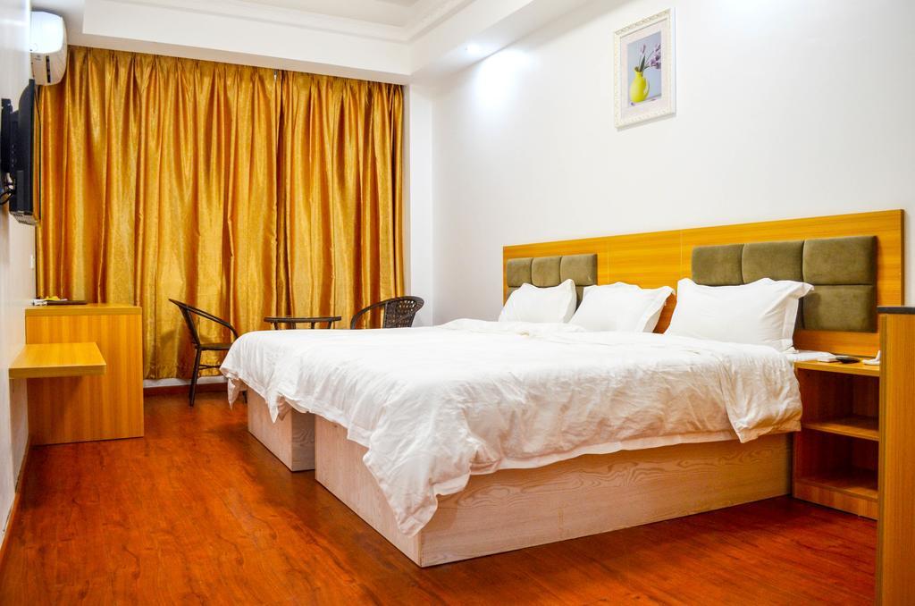 Chinese Business Hotel Kampala Ngoại thất bức ảnh