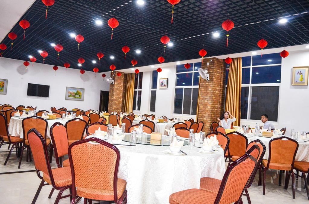 Chinese Business Hotel Kampala Ngoại thất bức ảnh