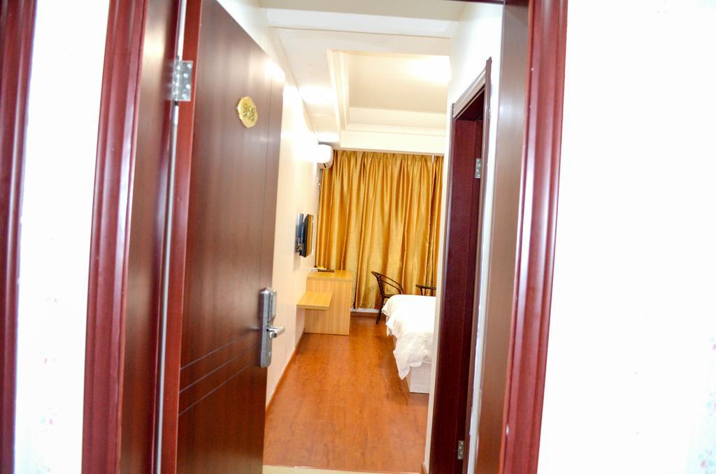 Chinese Business Hotel Kampala Ngoại thất bức ảnh